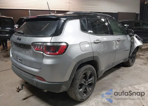 2018 Jeep Compass Altitude 4X4 из США, поврежденный, VIN 3C4NJDBB2JT453310